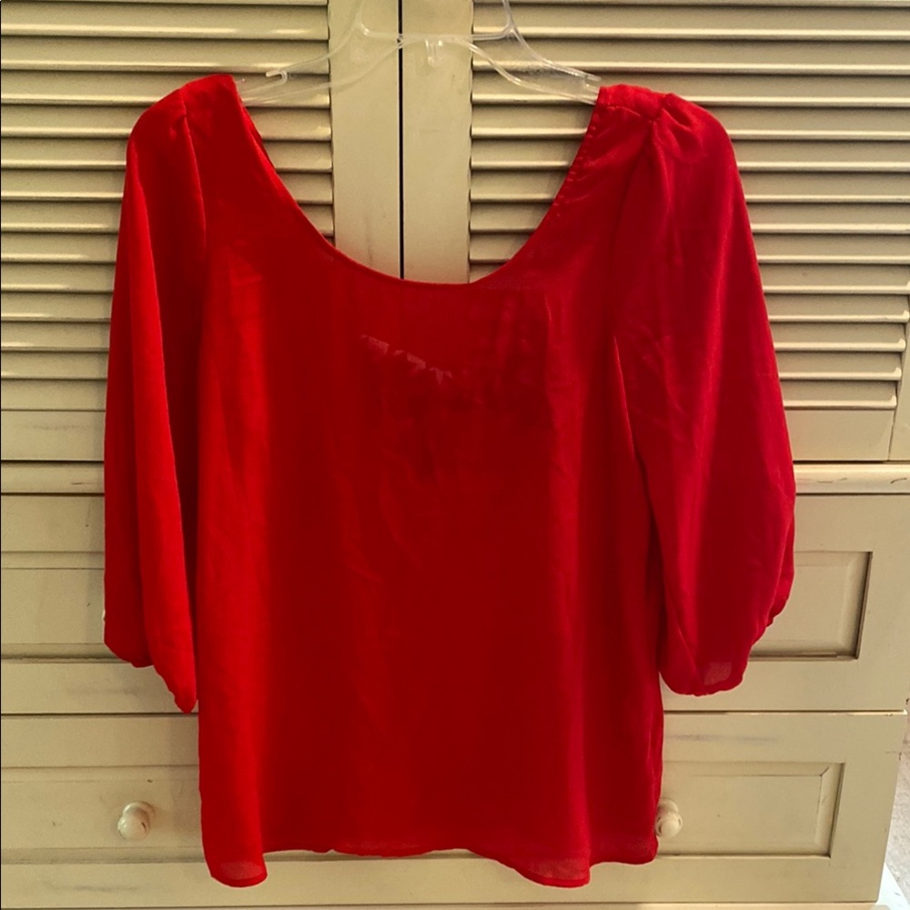 Elegant Red Women's Top with Houndstooth Bow